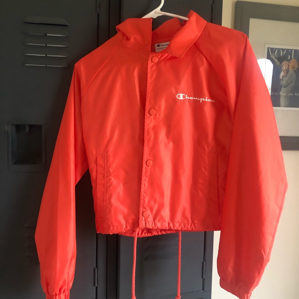 Cropped champion wind breaker